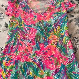 XS Lily Pulitzer V-Neck Top